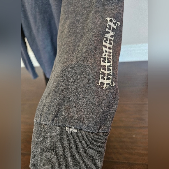 ELEMENT Long Sleeve Tee size: L - Picture 5 of 5